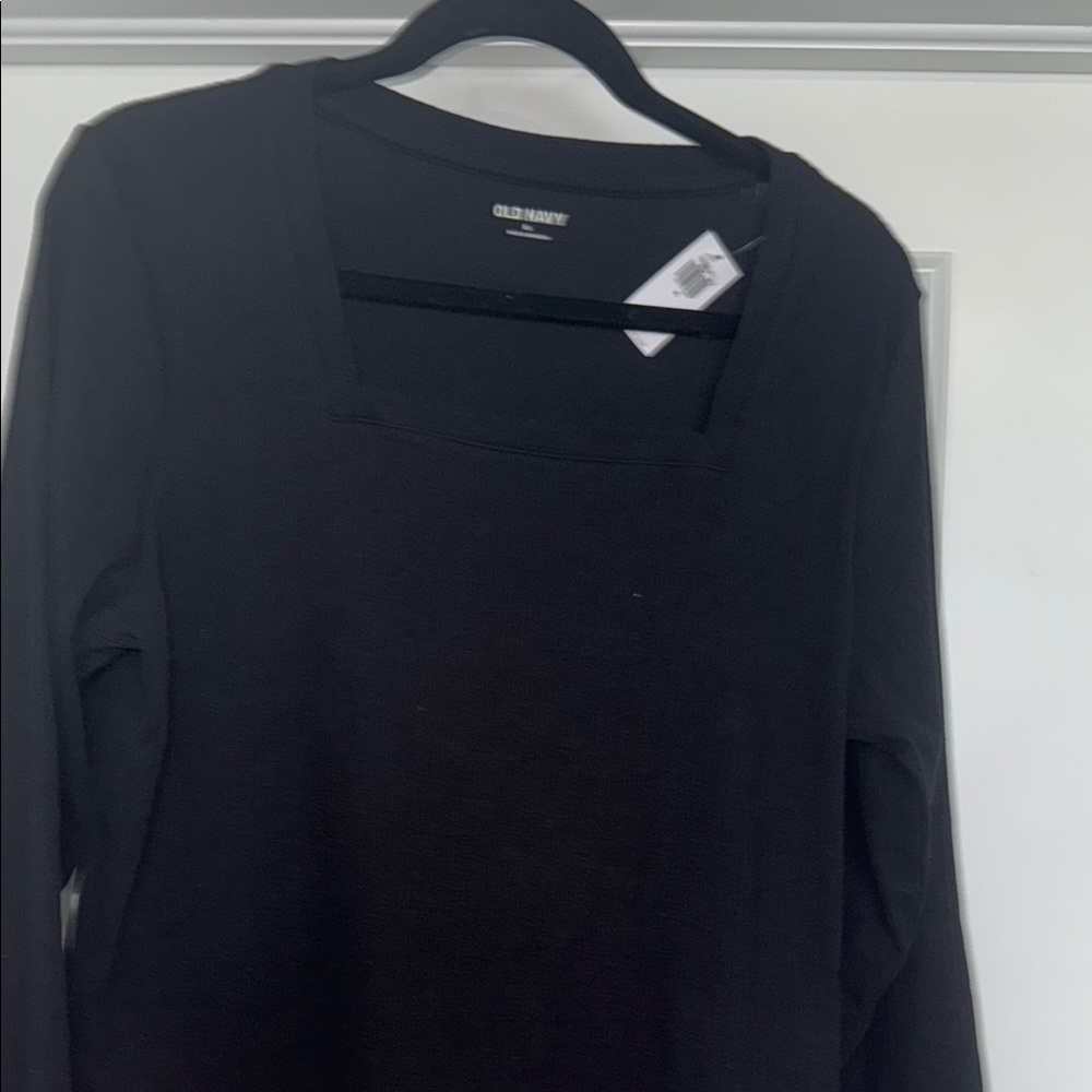 Old Navy Women's xl Fitted Square-Neck Rib-Knit T-Shirt - Picture 3 of 7